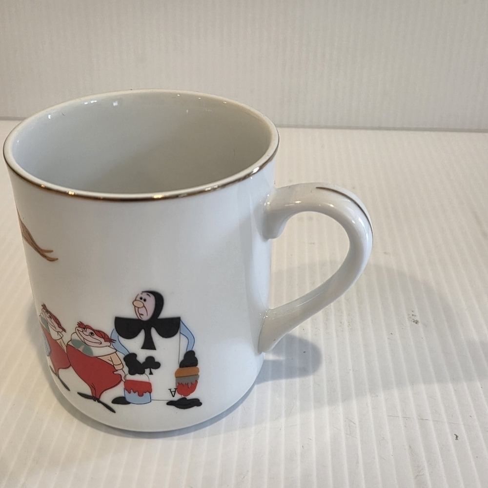 1980s VTG Walt Disney World Alice in Wonderland Coffee Cup Mug Silver Trim - Picture 4 of 10
